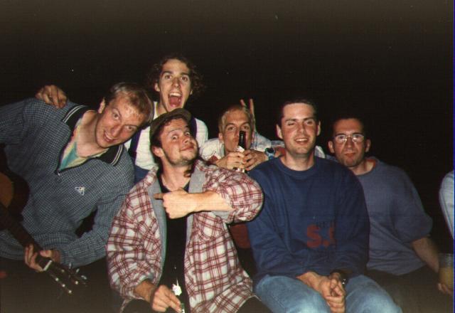 Merde, Schnippl, Eisele, Stoffl, Basti und Frank